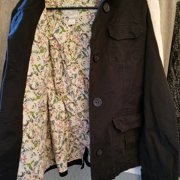 Button down jacket - Picture 2 of 2